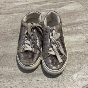 Steve Madden youth girls Charly sneakers 2